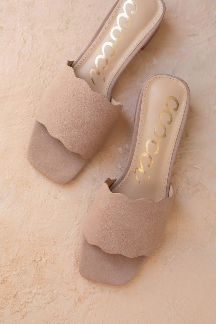 Sasha Scalloped Mules