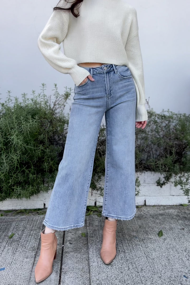 Molly Cropped Wide Leg Jeans